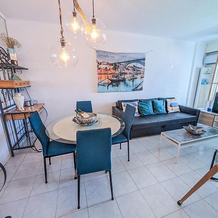 2 Room Condo - 5 Mins From Costa Da Caparica Beach & Bars 외부 사진