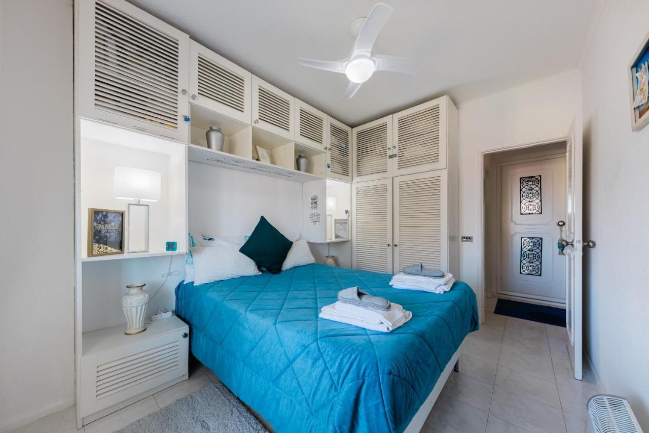 2 Room Condo - 5 Mins From Costa Da Caparica Beach & Bars 외부 사진