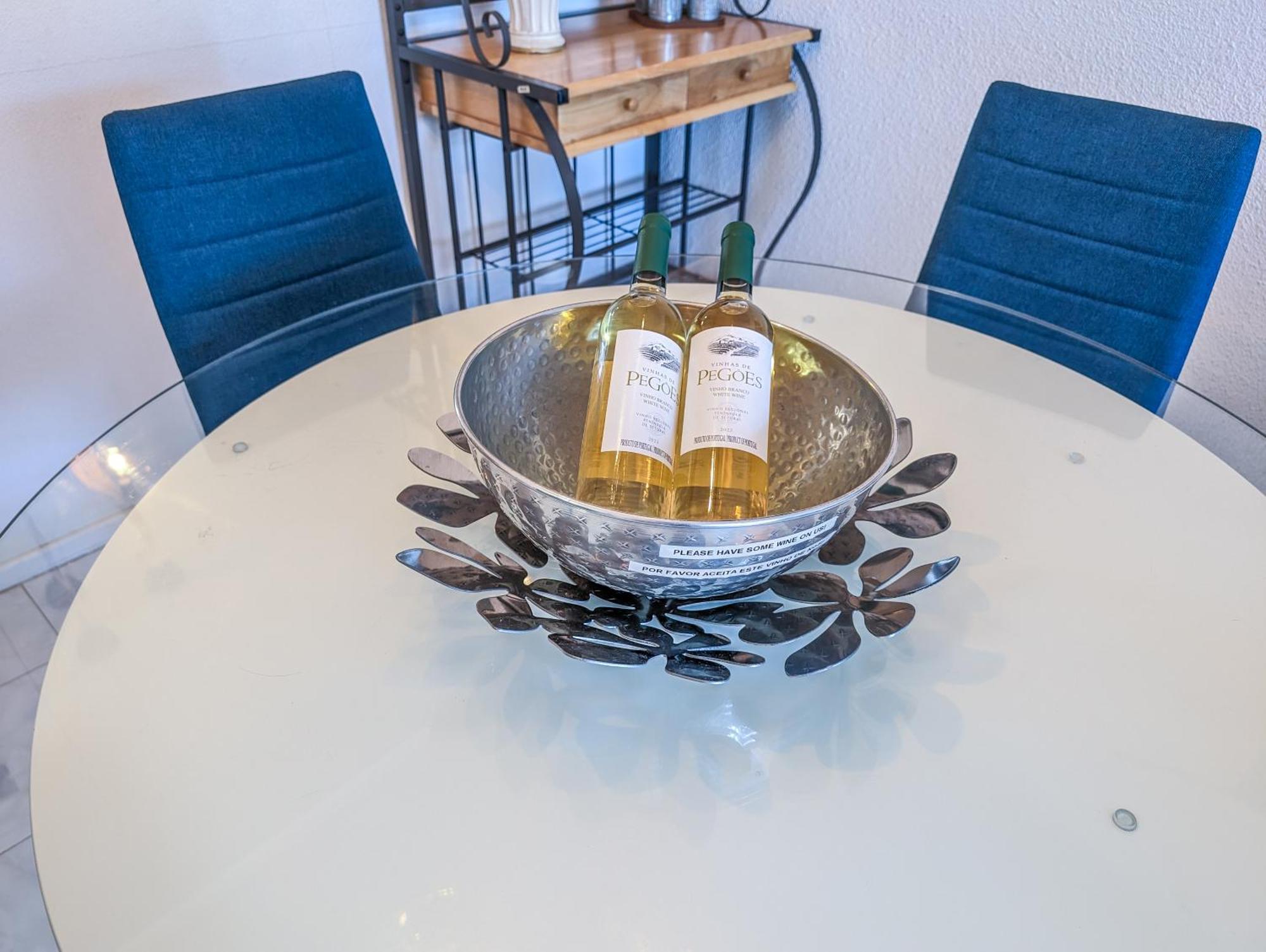 2 Room Condo - 5 Mins From Costa Da Caparica Beach & Bars 외부 사진